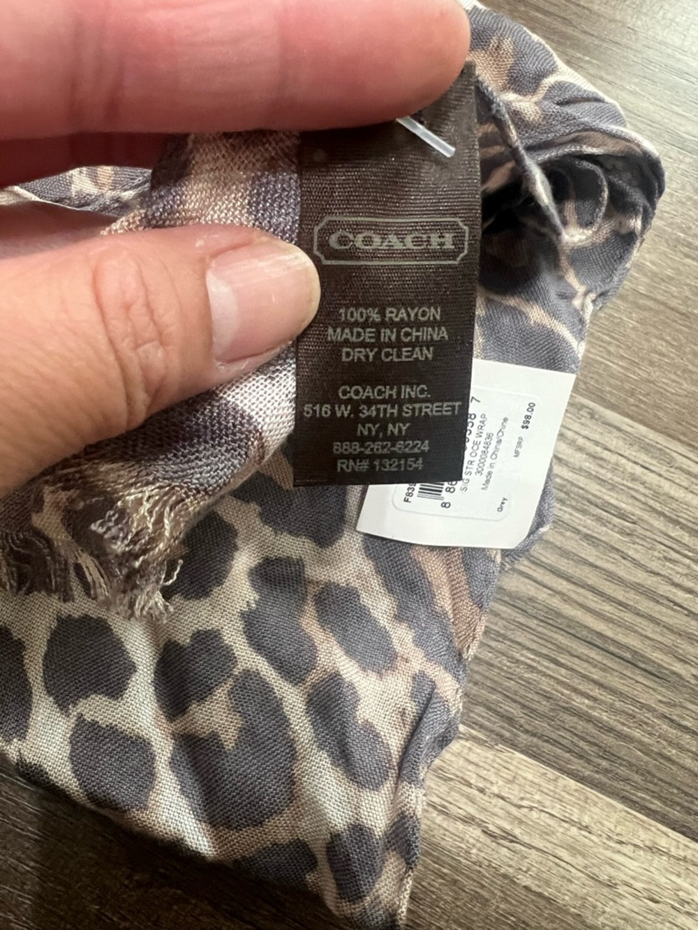NWT Coach F83978 Signature Leopard Print Wrap Scarf in Brown & Gray - Picture 2 of 8
